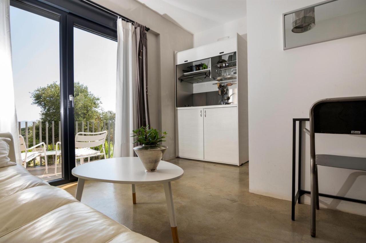 Aparthotel Entechnos Living Megali Ammos  Esterno foto